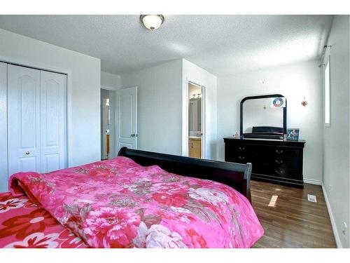 98 Saddleback Road Ne, Calgary, AB - Indoor Photo Showing Bedroom