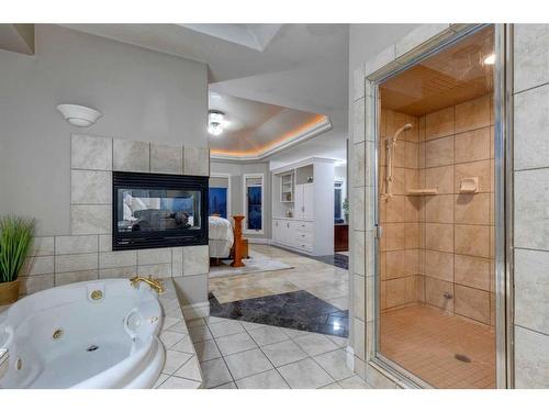 30 Forzani Way Nw, Calgary, AB - Indoor Photo Showing Bathroom