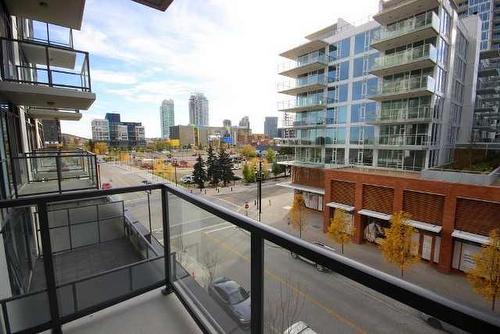 408-550 Riverfront Avenue Se, Calgary, AB - Outdoor With Exterior