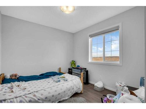 13 Cityside Link Ne, Calgary, AB - Indoor Photo Showing Bedroom