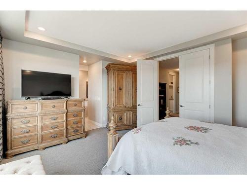 142 Waters Edge Drive, Heritage Pointe, AB - Indoor Photo Showing Bedroom