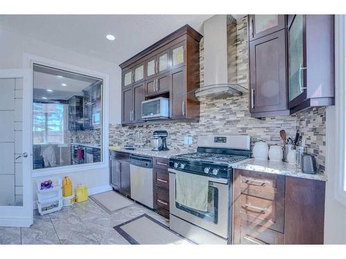 77 Taralea Green Ne, Calgary, AB - Indoor Photo Showing Kitchen With Upgraded Kitchen