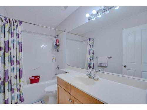 77 Taralea Green Ne, Calgary, AB - Indoor Photo Showing Bathroom