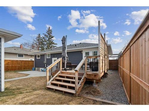 2839 45 Street Sw, Calgary, AB - Outdoor With Exterior