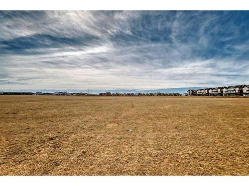 334 Belmont Avenue Sw, Calgary, AB - Outdoor With View