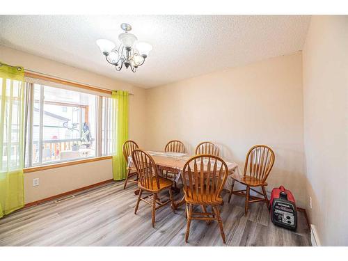228 Taracove Road Ne, Calgary, AB - Indoor Photo Showing Dining Room