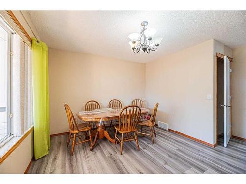 228 Taracove Road Ne, Calgary, AB - Indoor Photo Showing Dining Room