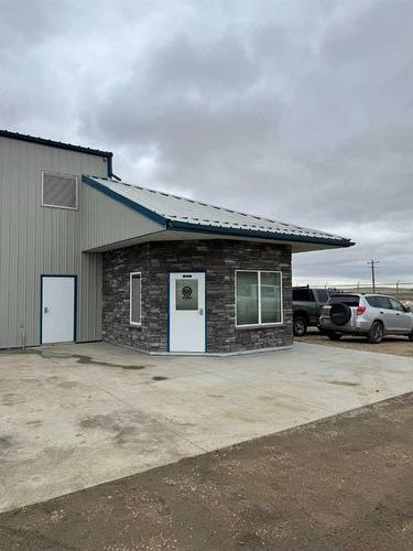 229 Elevator Road, Trochu, AB 