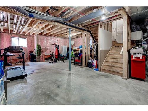 31 Sherview Grove Nw, Calgary, AB - Indoor Photo Showing Basement