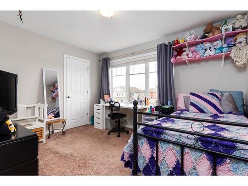 288 Viewpointe Terrace, Chestermere, AB - Indoor Photo Showing Bedroom