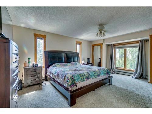 115 Lansdown Estates, Rural Rocky View County, AB - Indoor Photo Showing Bedroom