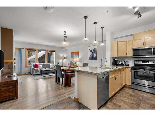 226-101 Montane Road, Canmore, AB - Indoor Photo Showing Kitchen