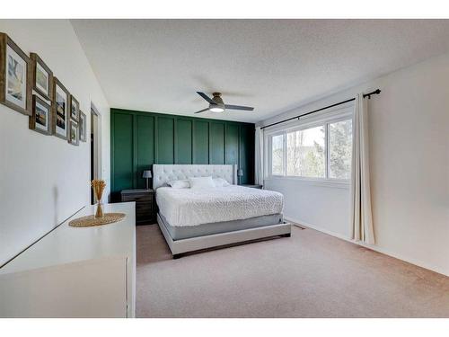 270 Valley Brook Circle Nw, Calgary, AB - Indoor Photo Showing Bedroom