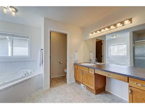270 Valley Brook Circle Nw, Calgary, AB - Indoor Photo Showing Bathroom