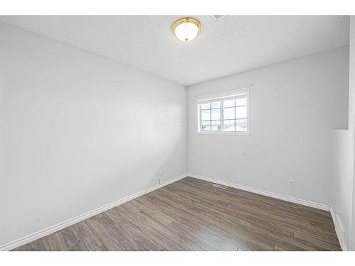 4 West Tower Place, Cochrane, AB - Indoor Photo Showing Other Room