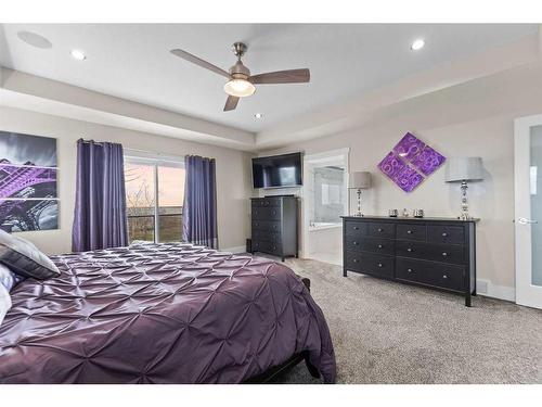 225 Kinniburgh Cove, Chestermere, AB - Indoor Photo Showing Bedroom