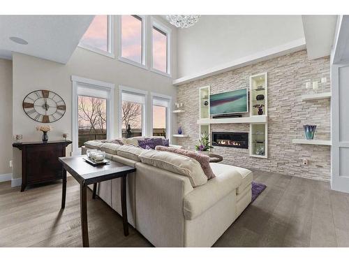 225 Kinniburgh Cove, Chestermere, AB - Indoor Photo Showing Dining Room
