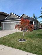 14 Cresthaven View SW Calgary, AB T3B 5Y2