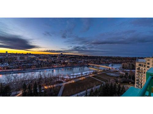 1401-837 2 Avenue Sw, Calgary, AB - Outdoor With View