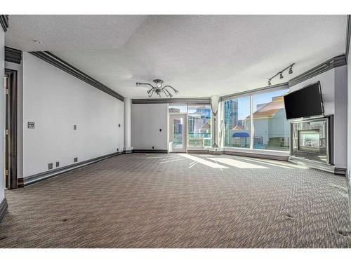 1401-837 2 Avenue Sw, Calgary, AB - Indoor Photo Showing Other Room