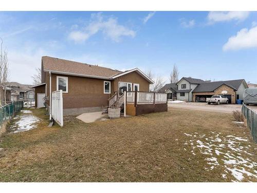 300 Lakeside Greens Crescent, Chestermere, AB - Outdoor