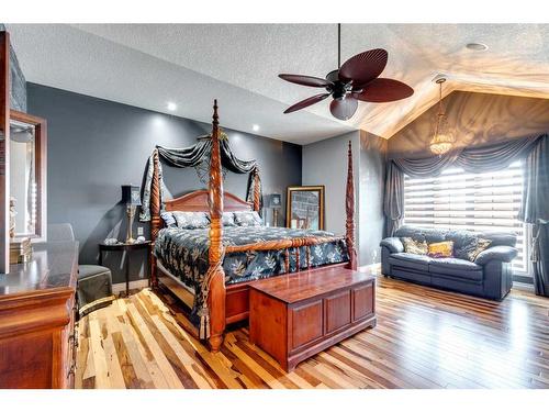 44 Sage Hill Way Nw, Calgary, AB - Indoor Photo Showing Bedroom