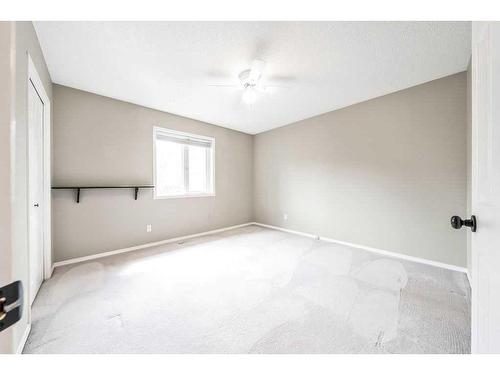 20 Mt Cascade Close Se, Calgary, AB - Indoor Photo Showing Other Room