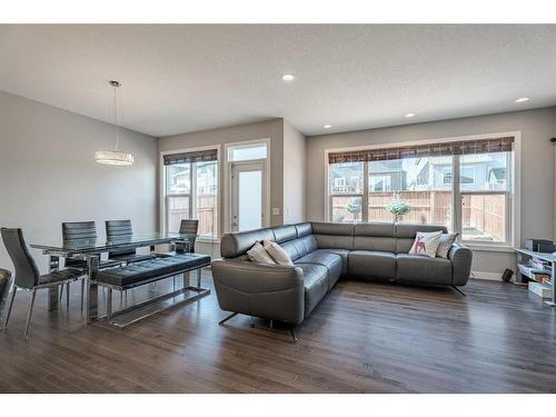55 Nolancrest Rise Nw, Calgary, AB - Indoor Photo Showing Living Room