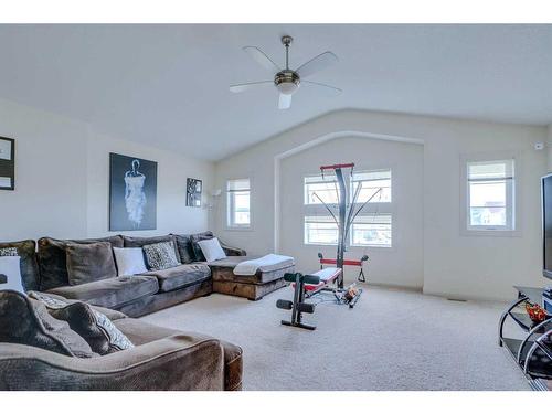 88 Redstone Villas Ne, Calgary, AB - Indoor Photo Showing Living Room