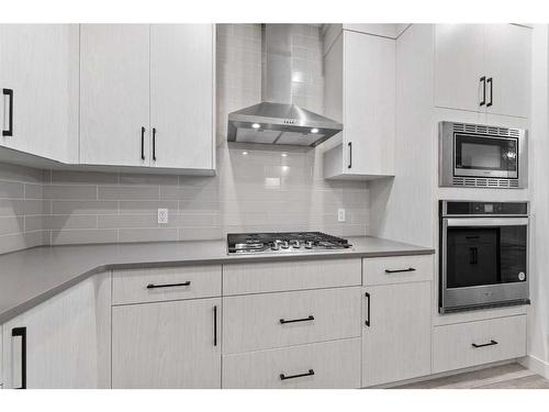 204 Seton Villas Se, Calgary, AB - Indoor Photo Showing Kitchen