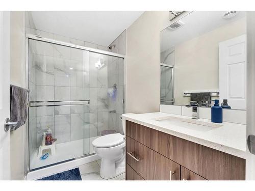 52 Savanna Grove Ne, Calgary, AB - Indoor Photo Showing Kitchen With Double Sink