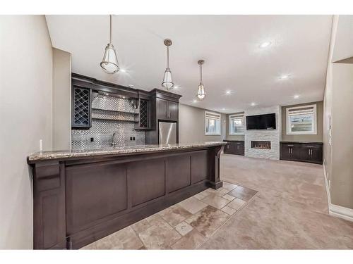 137 Aspen Summit Heath Sw, Calgary, AB - Indoor Photo Showing Kitchen With Upgraded Kitchen