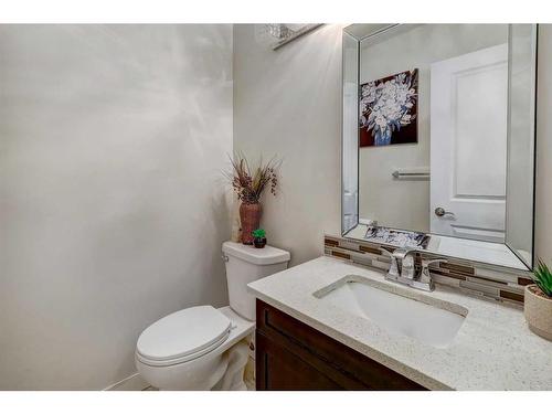 117 Coventry Mews Ne, Calgary, AB - Indoor Photo Showing Bathroom