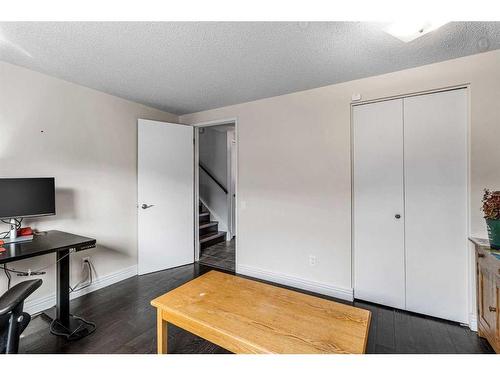 135 Rundlehorn Crescent Ne, Calgary, AB - Indoor Photo Showing Other Room