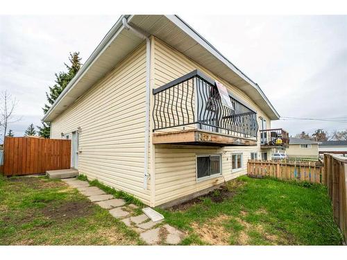 C-1427 43 Street Se, Calgary, AB - Outdoor With Exterior