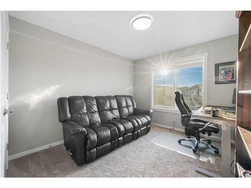 91 Cranbrook Place Se, Calgary, AB - Indoor Photo Showing Other Room