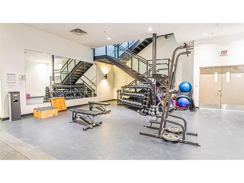 608-210 15 Avenue Se, Calgary, AB - Indoor Photo Showing Gym Room