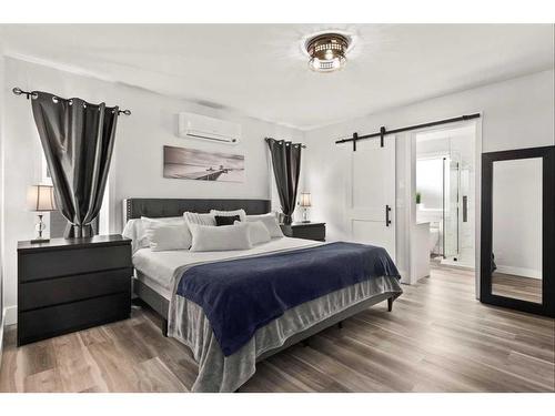 81 Country Hills Close Nw, Calgary, AB - Indoor Photo Showing Bedroom