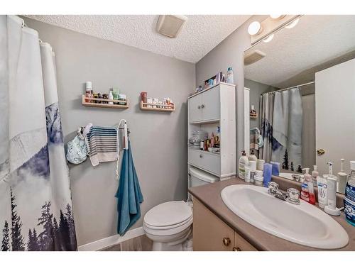 3306-1620 70 Street Se, Calgary, AB - Indoor Photo Showing Bathroom