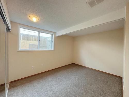 11003 5 Street Sw, Calgary, AB - Indoor Photo Showing Other Room