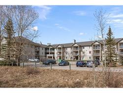 320-4000 Citadel Meadow Point NW Calgary, AB T3G 4T3