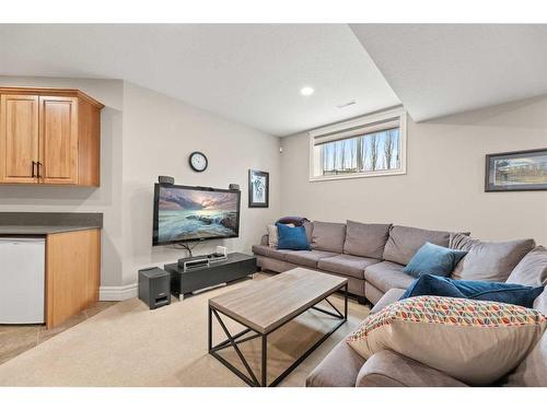 134 Park Meadows Place, Olds, AB - Indoor