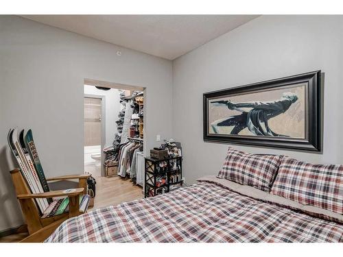 1306-210 15 Avenue Se, Calgary, AB - Indoor Photo Showing Bedroom