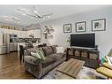 1521 11 Street Sw, Calgary, AB  - Indoor Photo Showing Living Room 