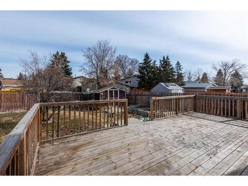 24 Erin Croft Green Se, Calgary, AB - Outdoor With Deck Patio Veranda With Exterior