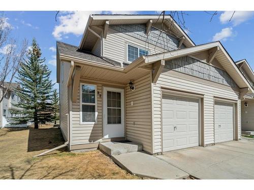 82 Eversyde Court Sw, Calgary, AB - Outdoor