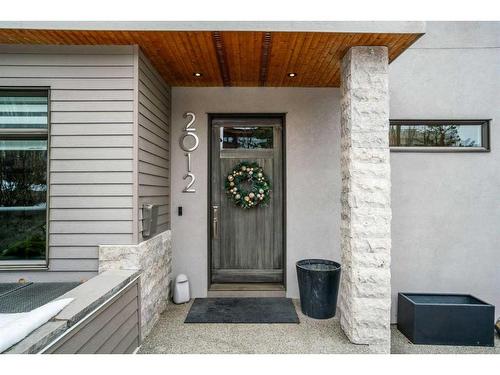 2012 29 Avenue Sw, Calgary, AB - Outdoor With Exterior