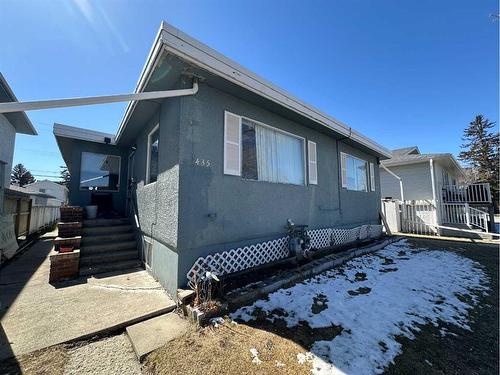 435 & 437 55 Avenue Sw, Calgary, AB - Outdoor With Exterior