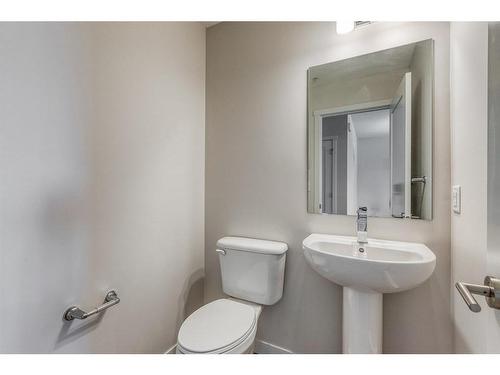 12-30 Shawnee Common Sw, Calgary, AB - Indoor Photo Showing Bathroom