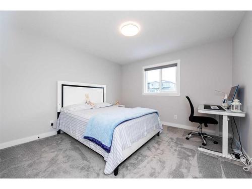 61 Calhoun Crescent Ne, Calgary, AB - Indoor Photo Showing Bedroom